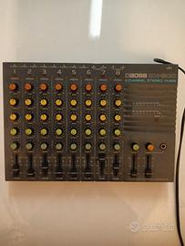 Mixer 8 canali Roland Boss