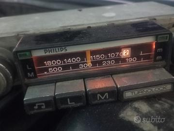 epoca vintage autoradio Philips