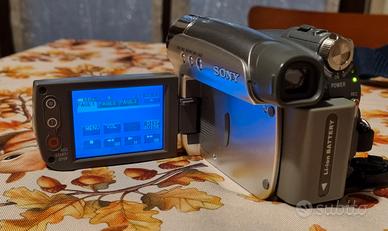 Videocamera Sony Handicam mini DV 