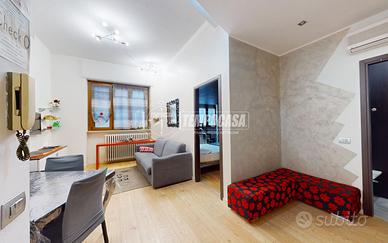 GRAZIOSO BILOCALE RISTRUTTURATO - CENTRO ALBA