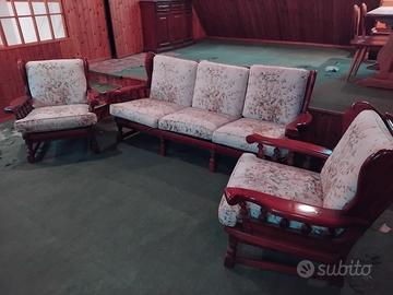 Set divano 3 posti + 2 poltrone