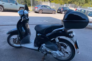 Aprilia Scarabeo 50 cc 4 Tempi a Siena