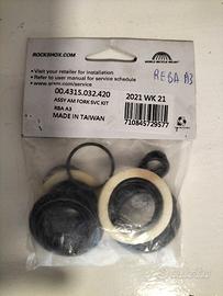 Service Kit per forcella RockShox REBA A3