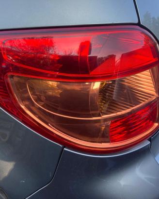 STOP FANALE POSTERIORE SINISTRO SUZUKI SX4 1° Ser