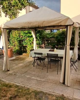 Gazebo ferro nero tenda bianca ecru