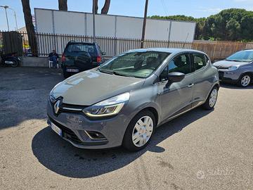 RENAULT Clio dCi 8V 75 CV 5 porte Moschino Zen