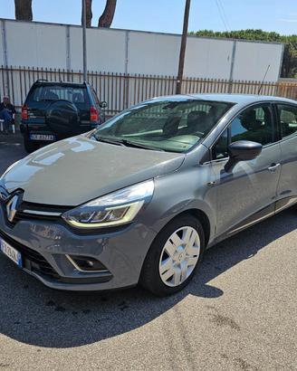 RENAULT Clio dCi 8V 75 CV 5 porte Moschino Zen