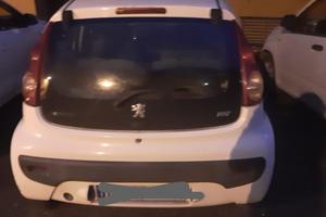 Pegeut 107 immatricolata nel 2008 impianto GPL