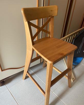 Sedia alta per bambini – Legno massello, come nuov