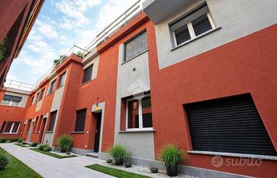 2 LOCALI A MILANO