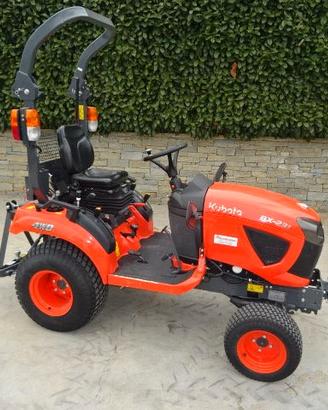 trattorino Kubota BX231