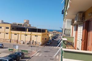Appartamento angolare mq100