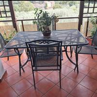 TAVOLO E SEDIE DA ESTERNO