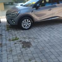 Renault captur plag-in