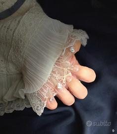 Manicure indossabile realizzata interamente a mano
