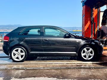 AUDI A3 2.0 FSI