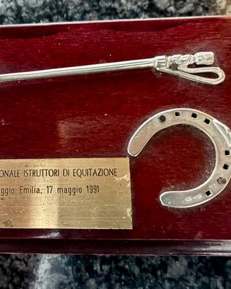 Targa commemorativa istruttori equitazione