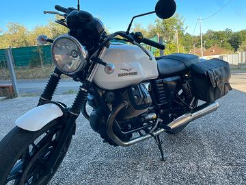 Moto Guzzi V7