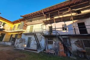 CASA INDIPENDENTE A SUNO