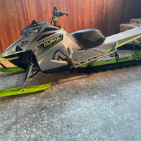 Motoslitta Arctic cat M 8000 165