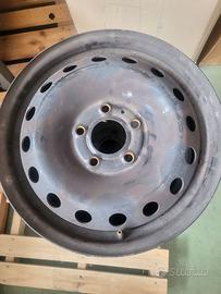 Cerchi originali da 16 nissan  primastar