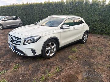 Mercedes-benz GLA 200 d Automatic 4Matic Executive