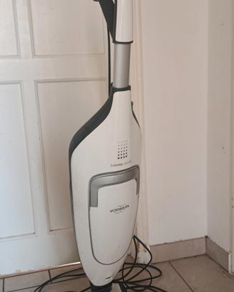 Folletto Vorwerk VK220S con molti accessori