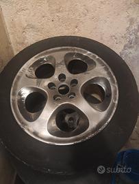 4 cerchi in lega alfa 147 con gomme usurate