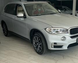 Bmw X5 Xdrive 3.0 D full optional anno 2017