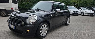 Mini 1.6 16V One (55kW)
