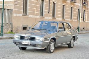 Alfa Romeo 90 2.0 Iniezione