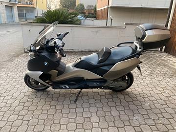 Maxi Scooter 650 GT BMV