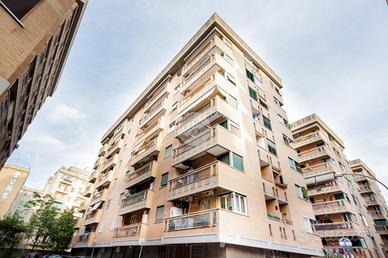 2 LOCALI A ROMA