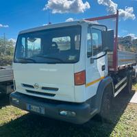 Nissan atleon 120 ribaltabile