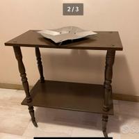 Mobiletto con rotelle