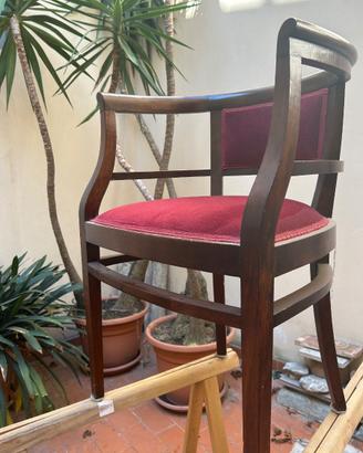 Poltroncina a pozzetto