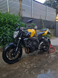 Yamaha FZ1