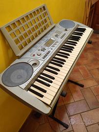 Tastiera Yamaha PSR-273