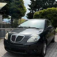 Lancia Ypsilon 1.4 Platino Ecochic GPL