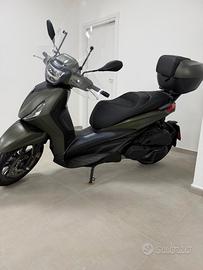 Piaggio Beverly 400 - 2025