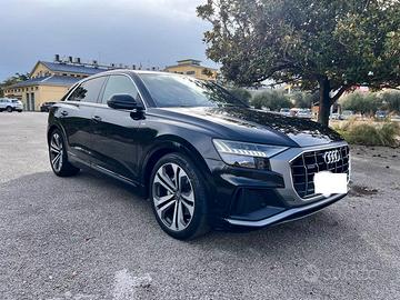 Audi Q8 50 TDI 286 CV quattro tiptronic Sport GARA