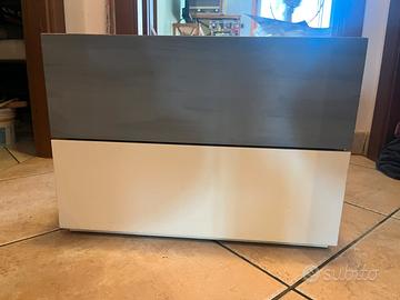 Comodino con due cassetti
