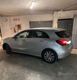 MERCEDES Classe A (180) - 2017