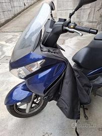 Suzuki Burgman 200 K7