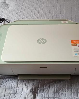 Stampante a colori HP Desk Jet 2722 e