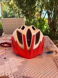 casco bicicletta