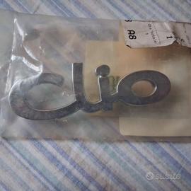 Scritta cromata Renault Clio  portellone posterior