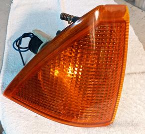 Alfa 75 indicatore anteriore dx 
