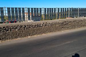 terreno di 1800 mq con esposizione su strada