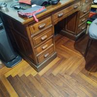 scrivania ministeriale 